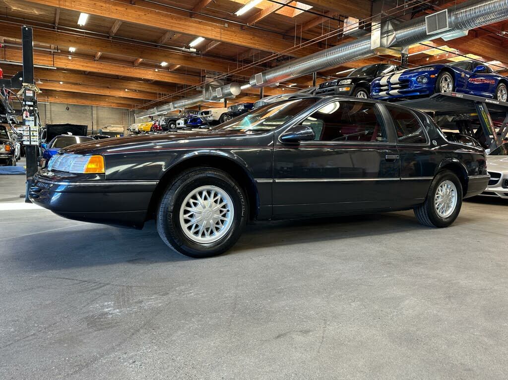 Mercury Cougar