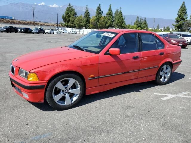 BMW 328i