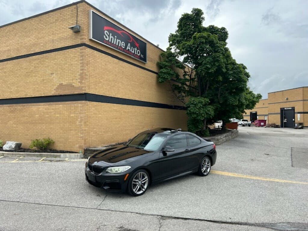 BMW 228i