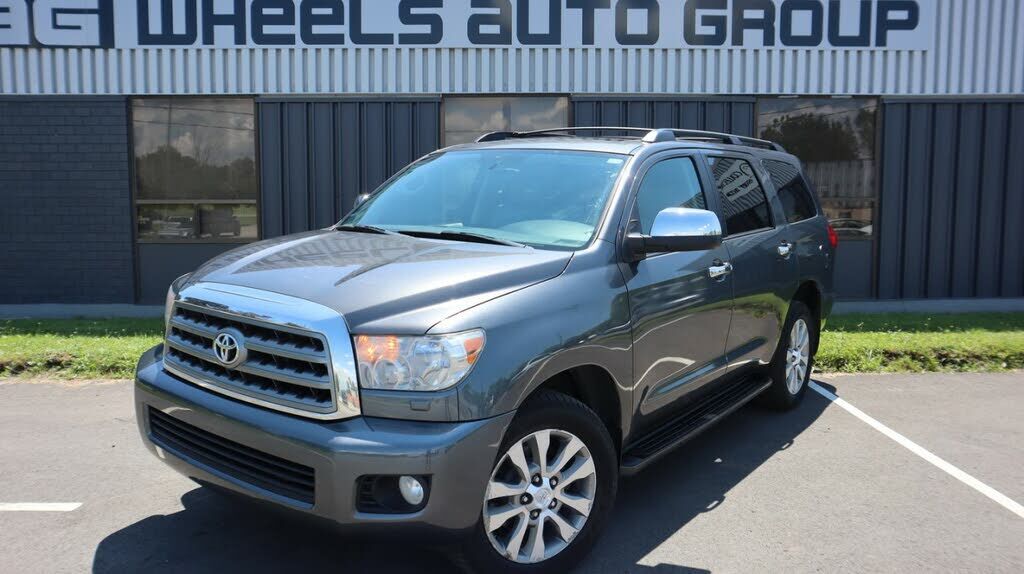 Toyota Sequoia