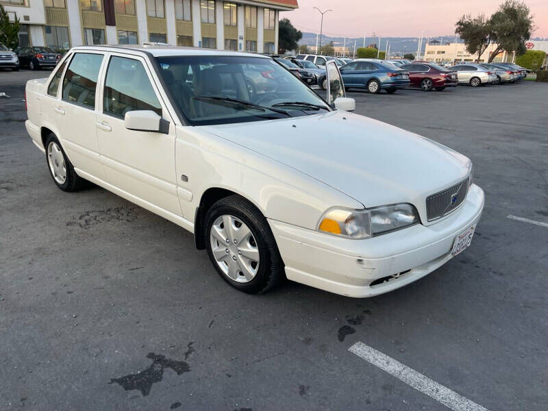 Volvo S70
