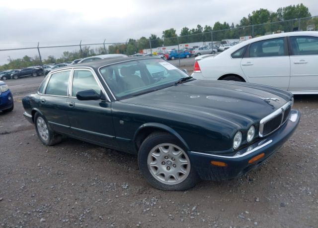 Jaguar XJ8