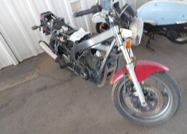 Suzuki GS500E