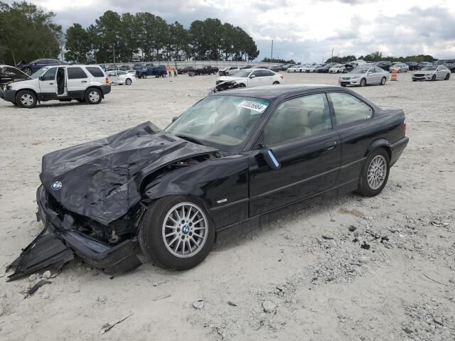 BMW 323is