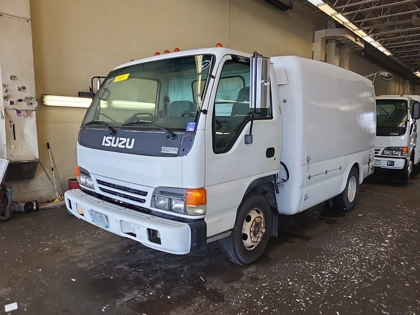Isuzu NPR/NPR-HD