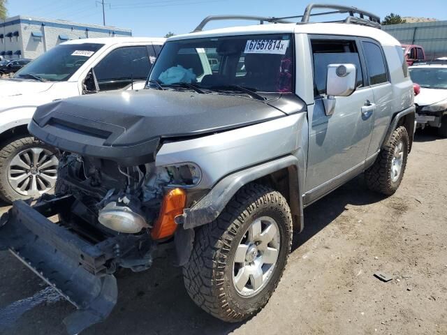 Toyota FJ Cruiser