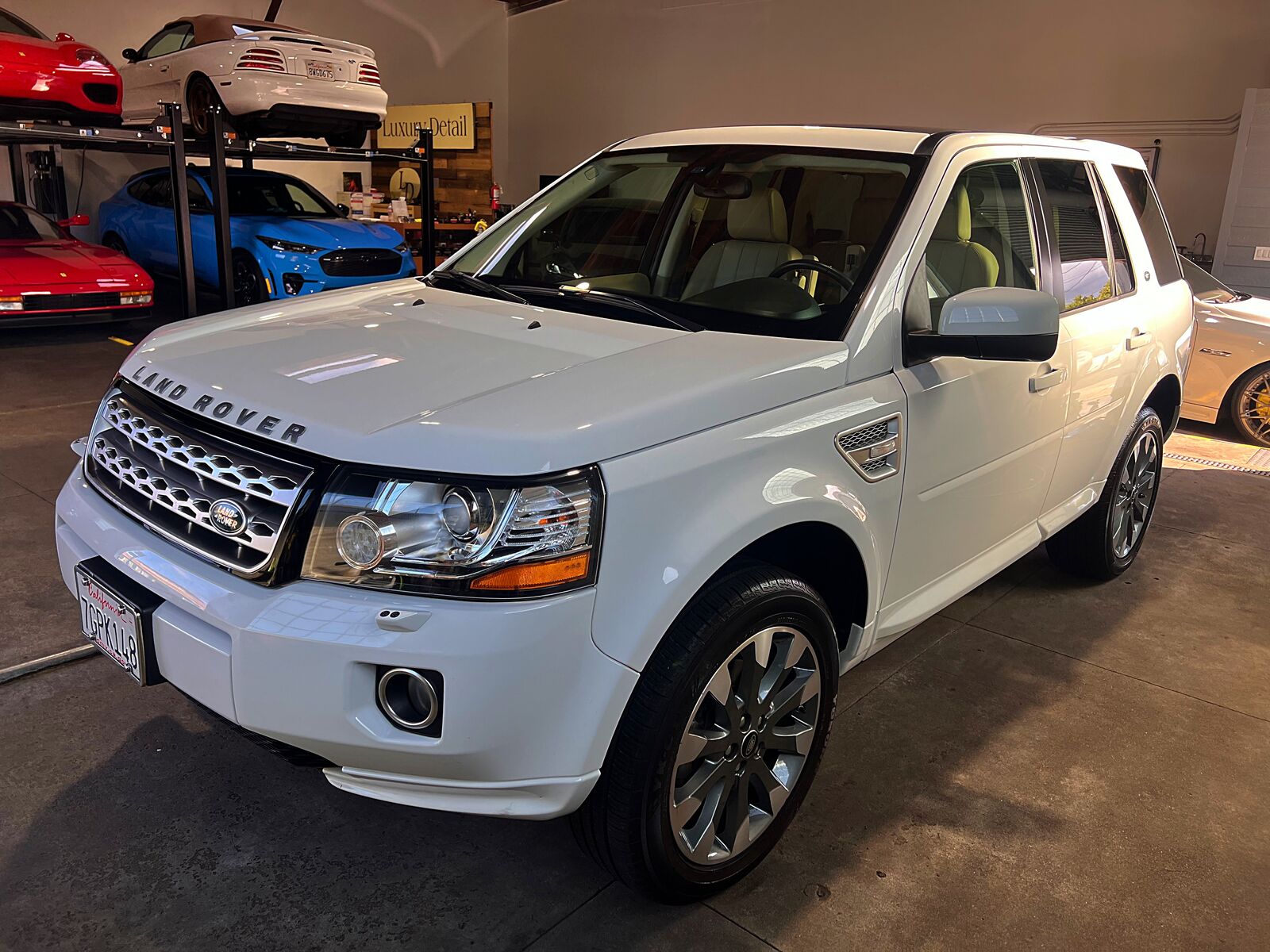 Land Rover LR2