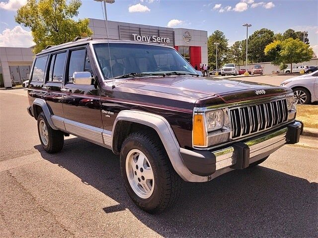 Jeep Cherokee