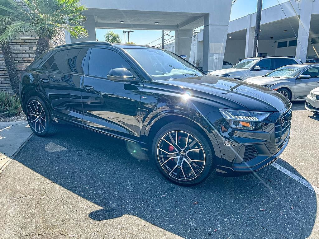 2022 Audi Q8