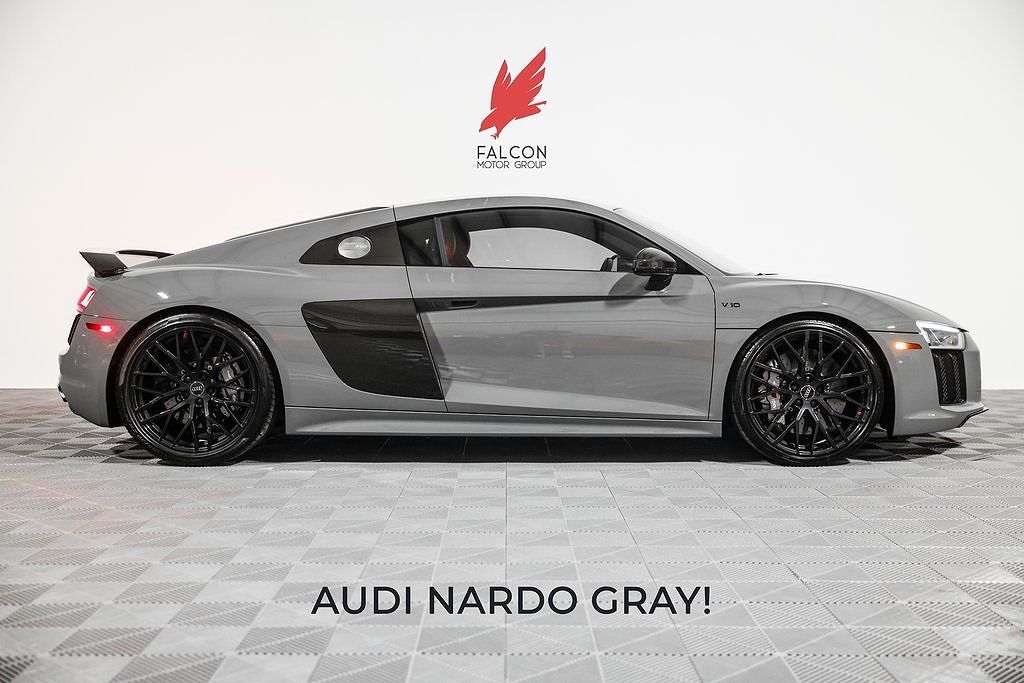 Audi R8