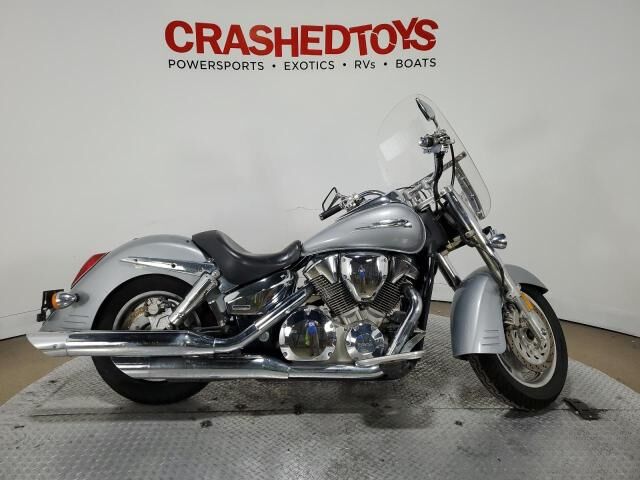 Honda VTX1300R