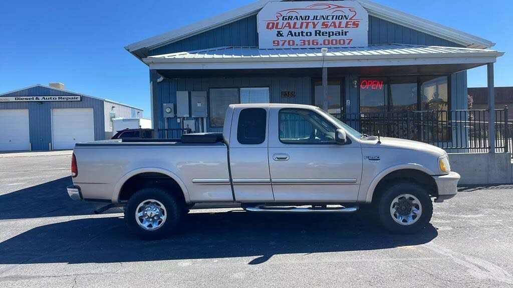 Ford F-250