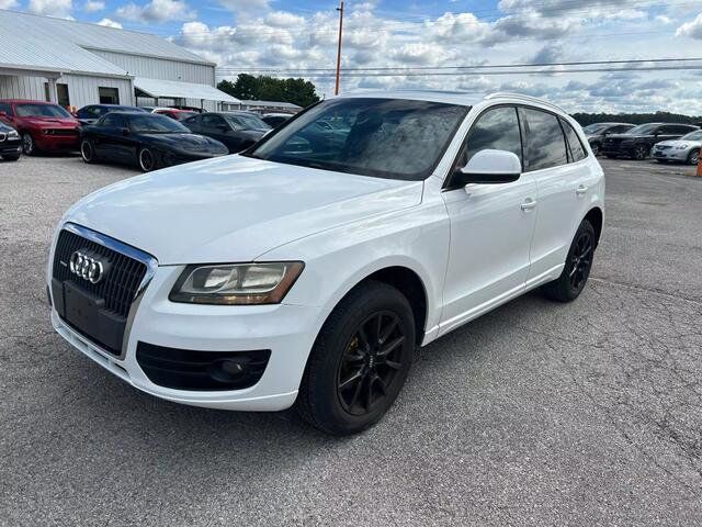 2011 AUDI Q5
