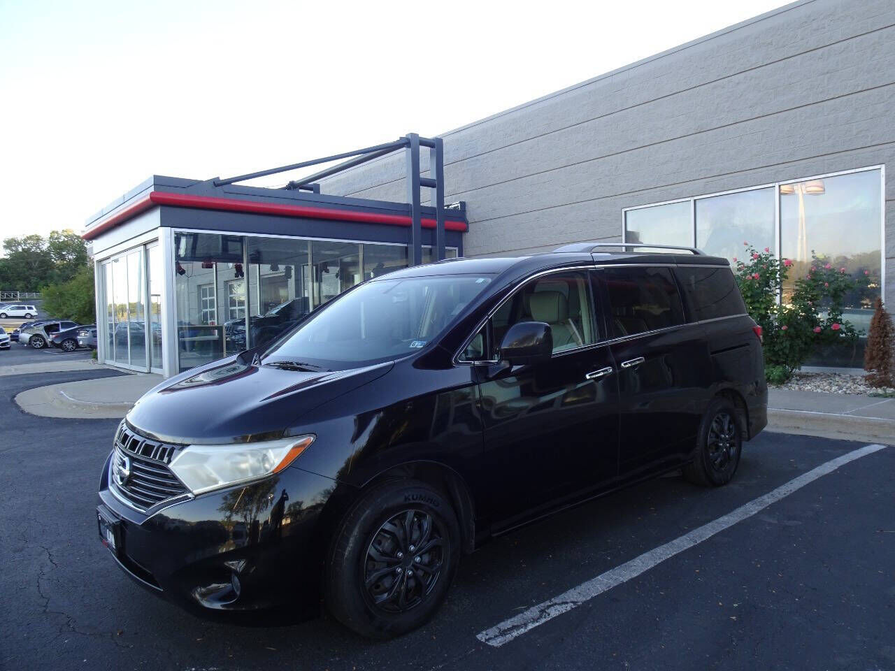 2012 NISSAN Quest