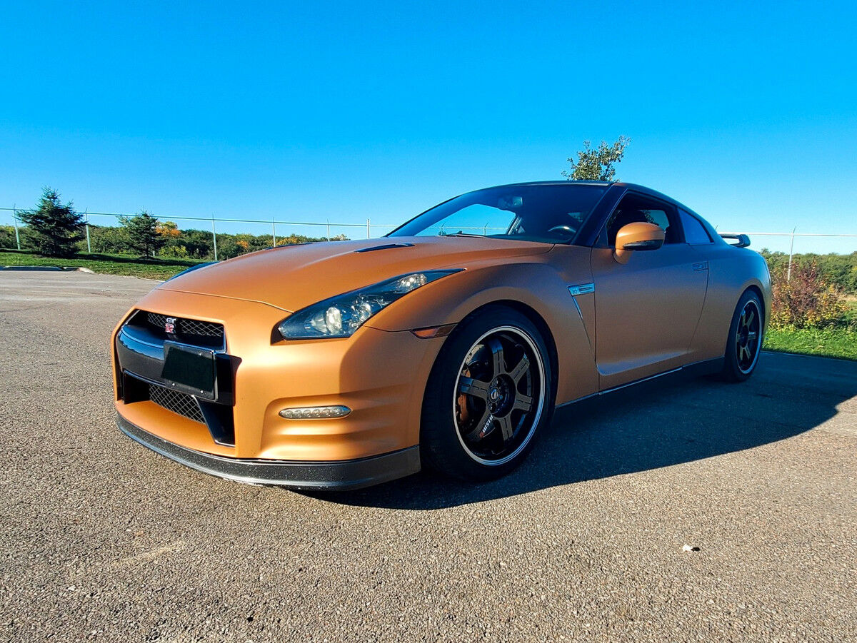 Nissan GT-R