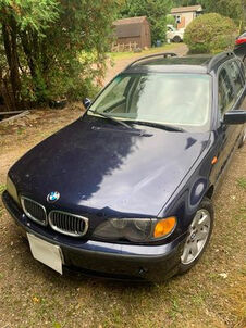 BMW 325xi