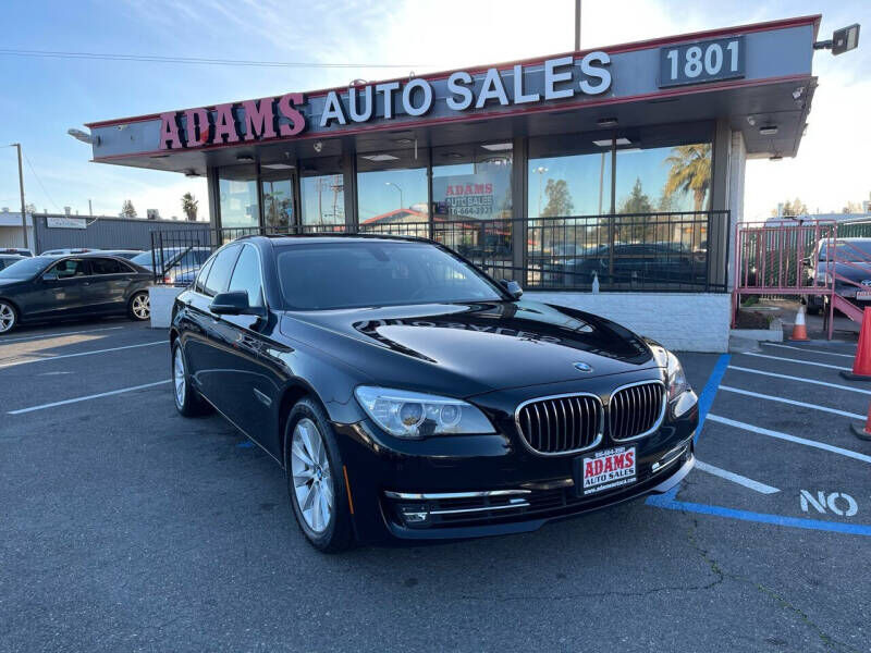 BMW 740i