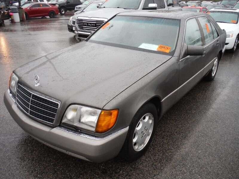 Mercedes-Benz 300