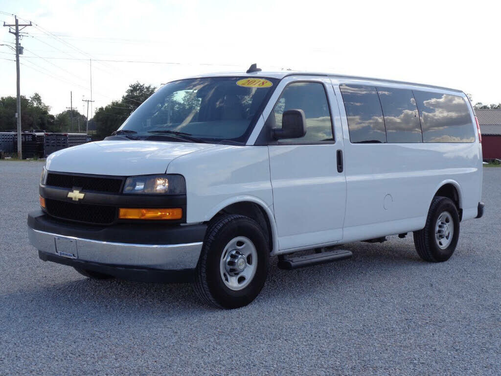 2018 CHEVROLET Express