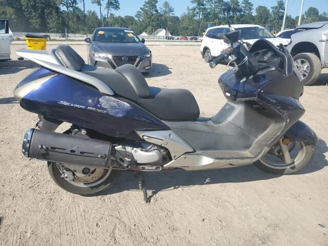 Honda FSC600 (Silver Wing)