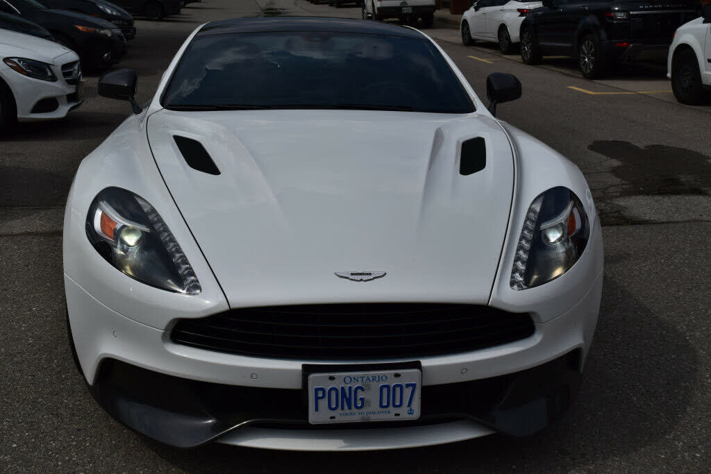 Aston Martin Vanquish