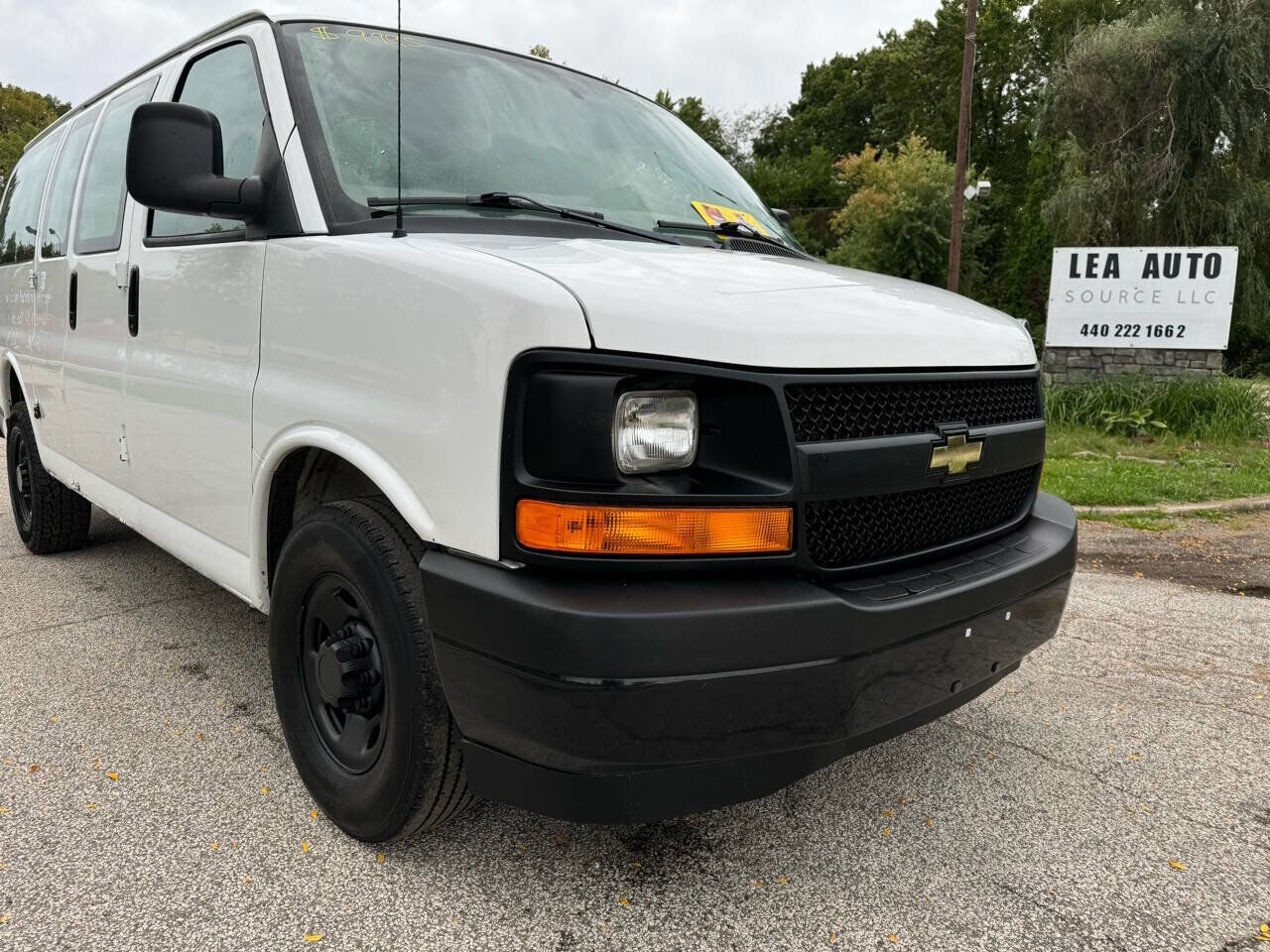 2017 CHEVROLET Express
