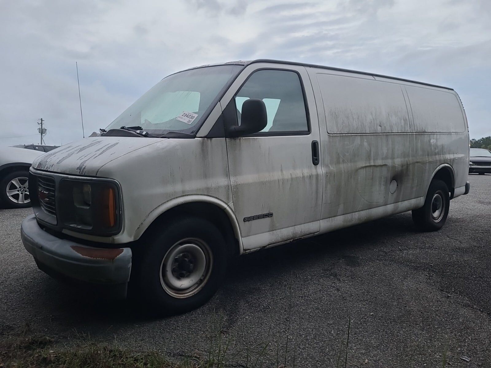 GMC Savana