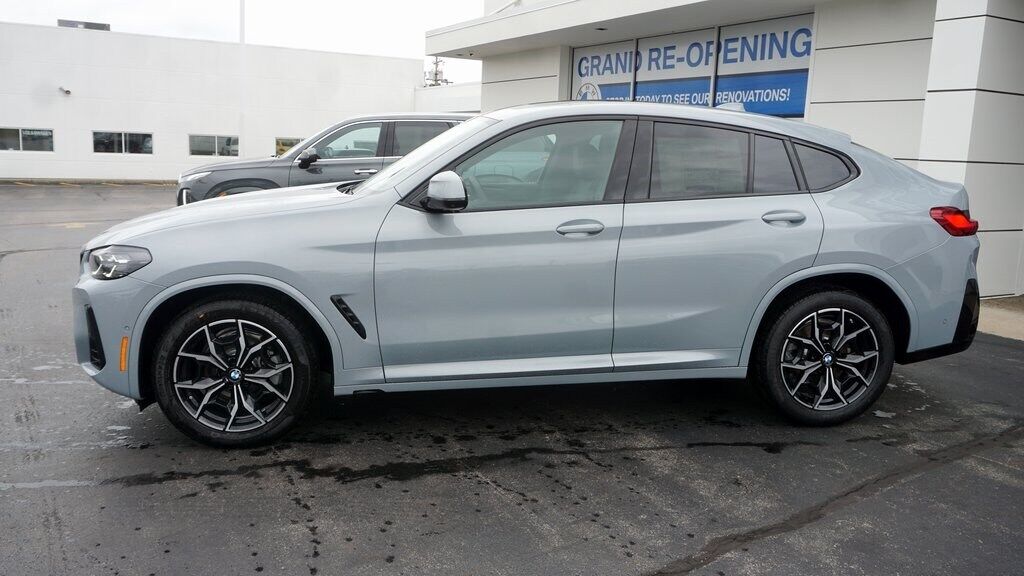 2025 BMW X4
