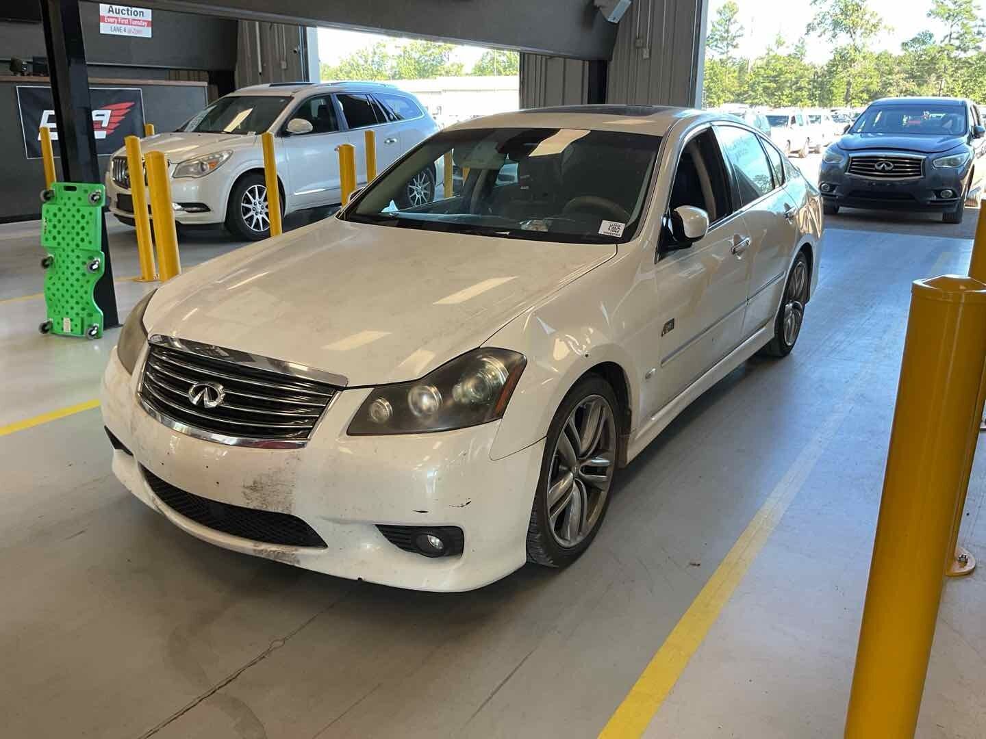 Infiniti M45