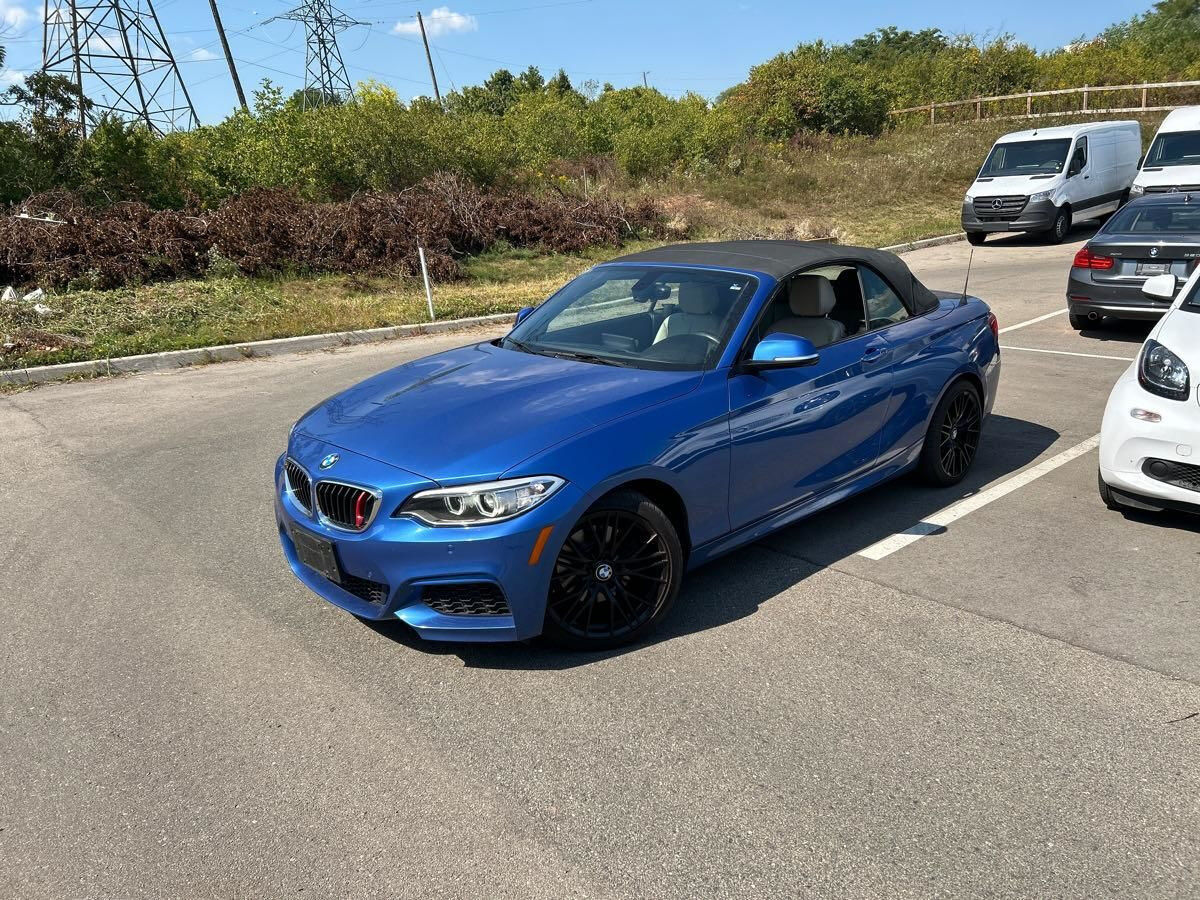 BMW 228i