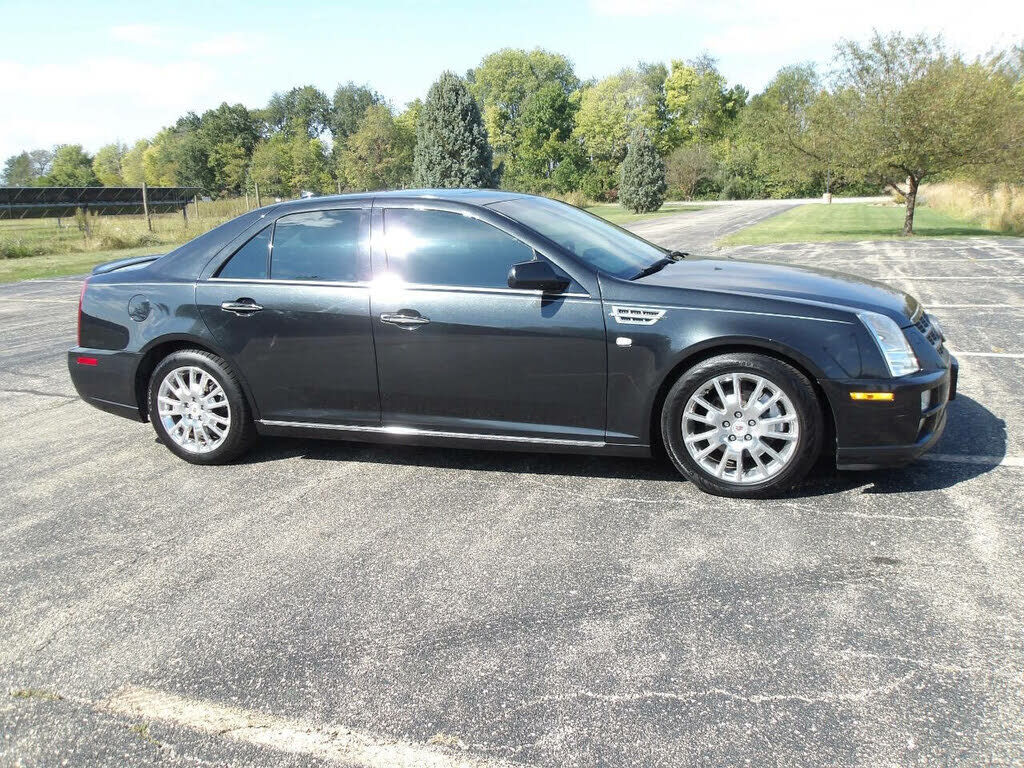 Cadillac STS