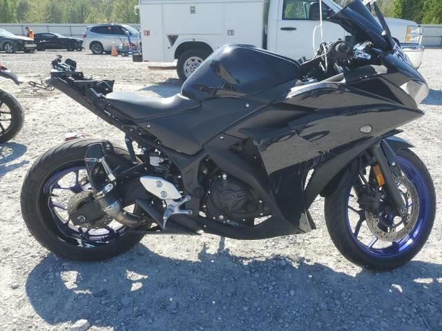 YAMAHA