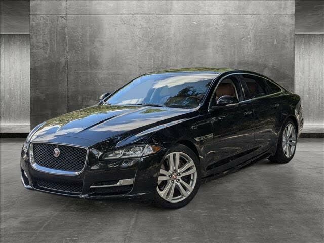 Jaguar XJ