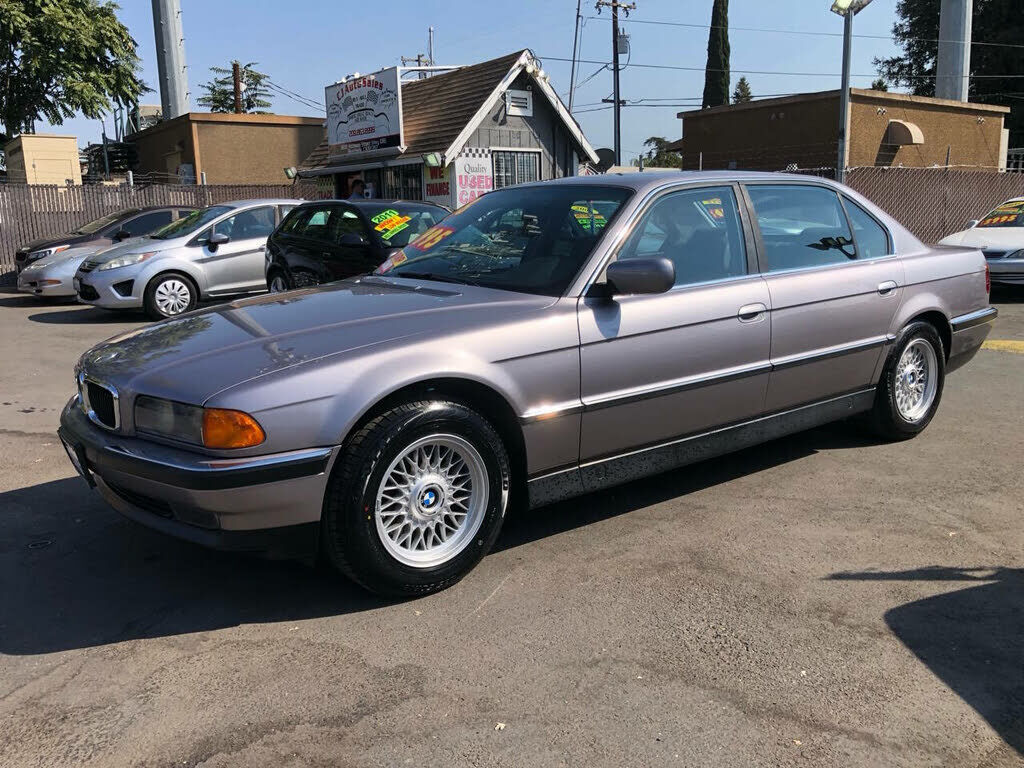 BMW 740iL