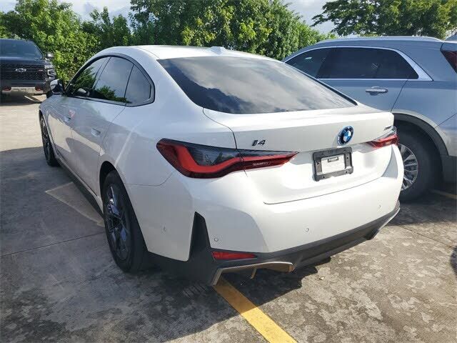2023 BMW i4