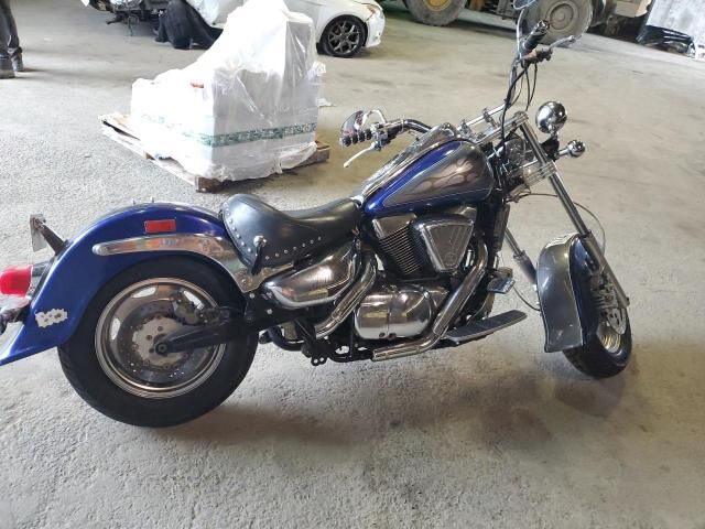 Suzuki VL1500K