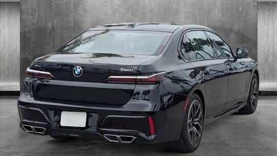 2024 BMW 760i