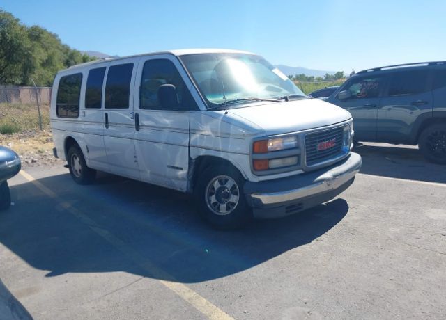 GMC Savana