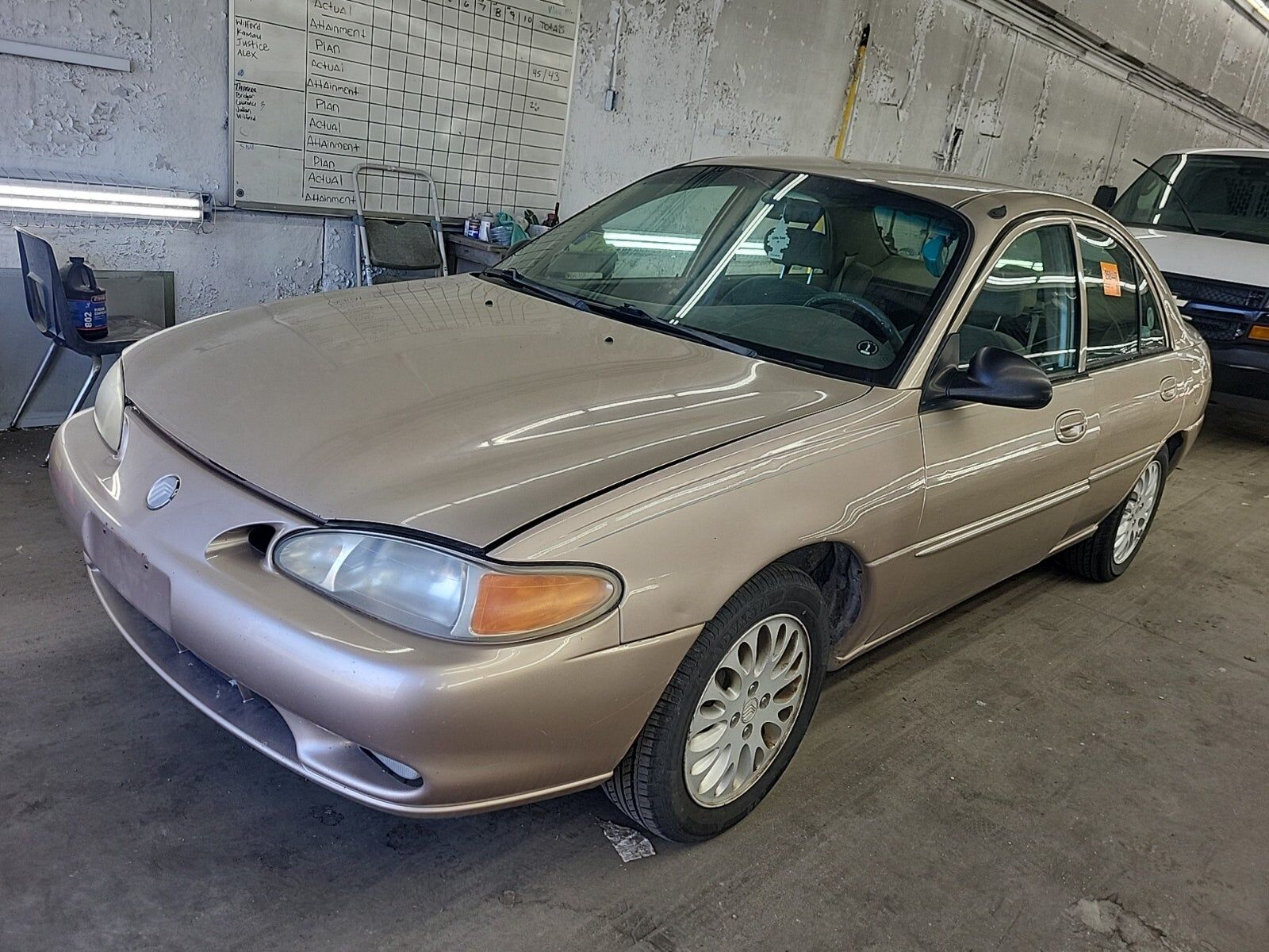 Mercury Tracer