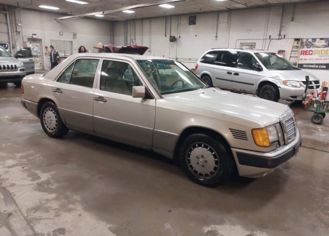 Mercedes-Benz 300