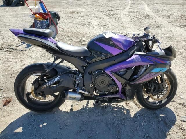 Suzuki GSX-R750