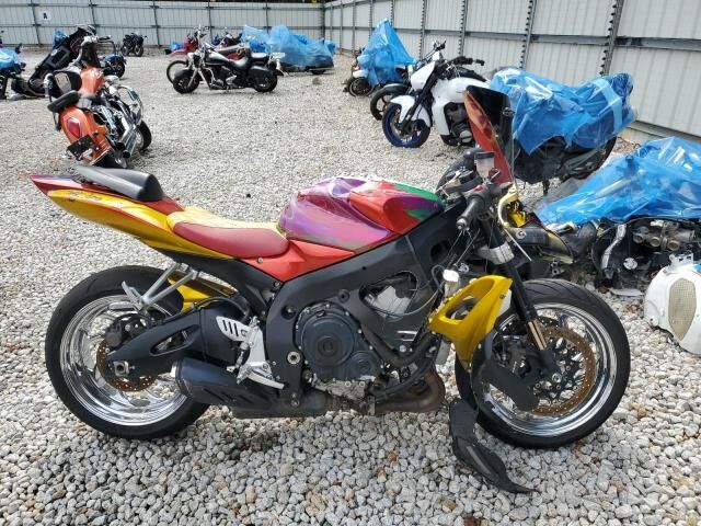 Suzuki GSX-R750