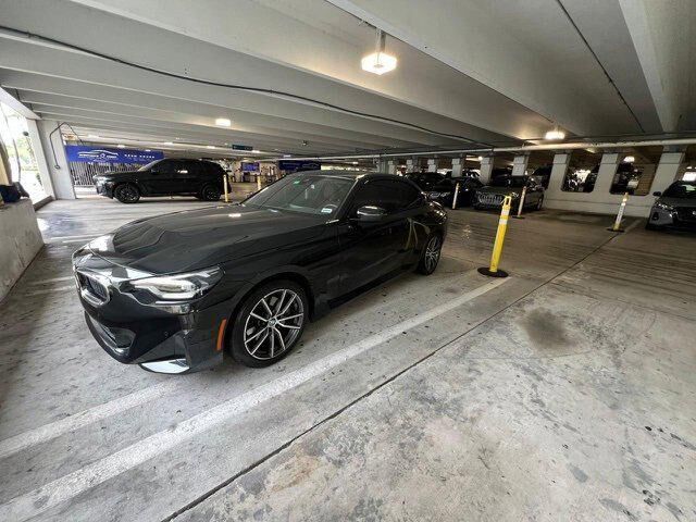 2023 BMW 230i