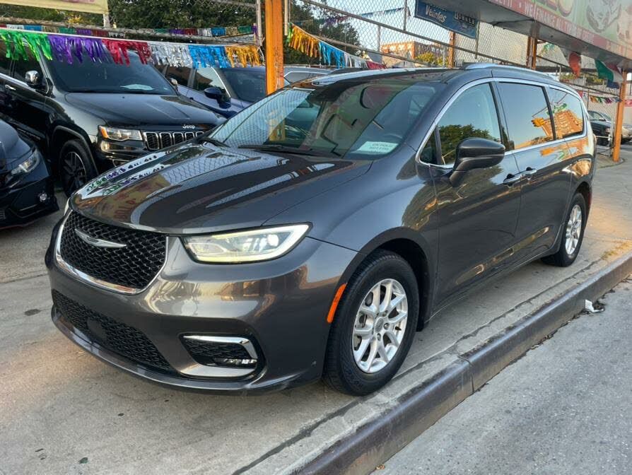 2021 CHRYSLER Pacifica