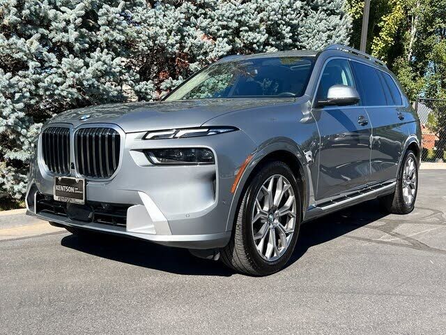2024 BMW X7
