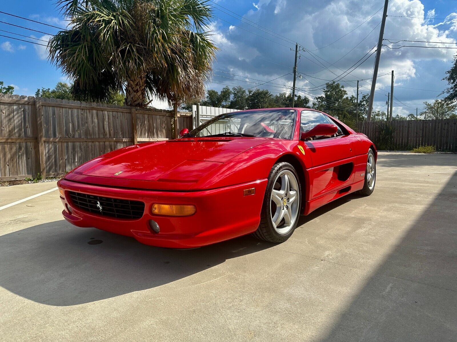 Ferrari F355