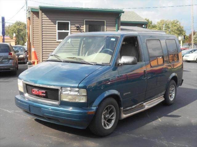 GMC Safari