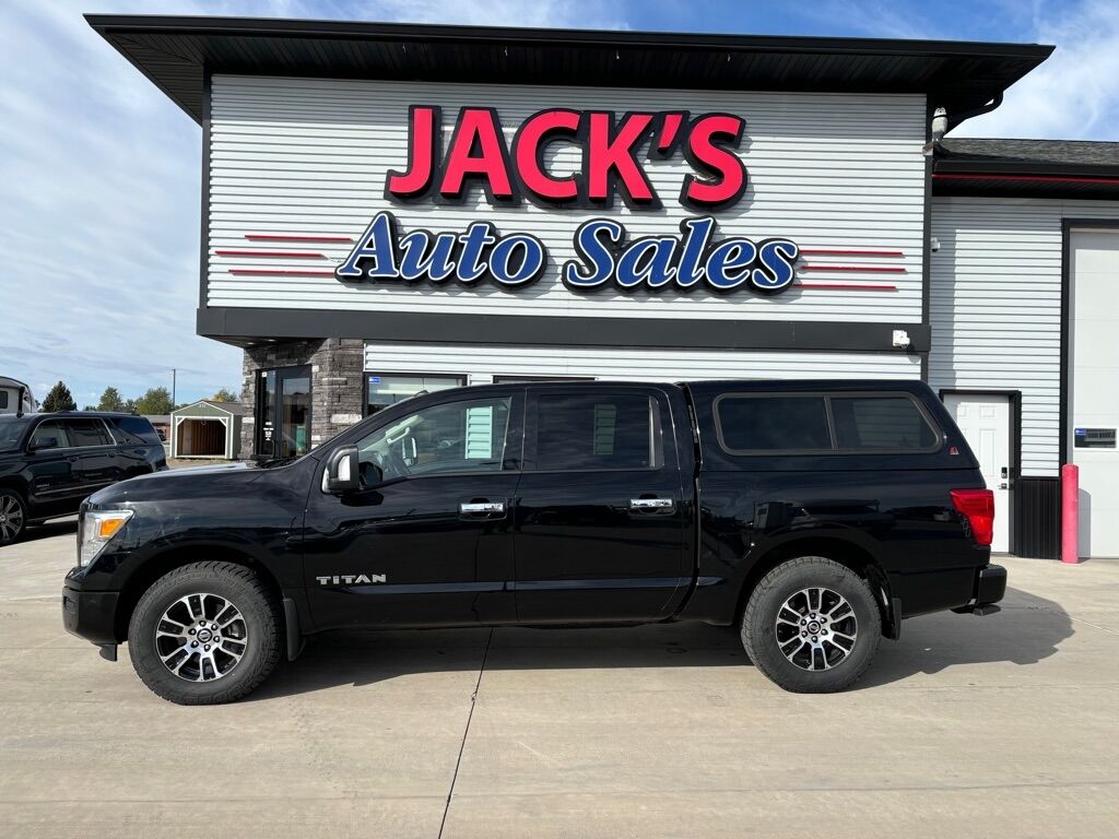 2021 NISSAN Titan