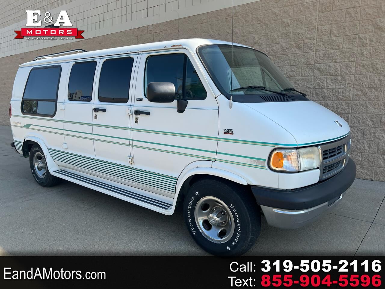 Dodge Ram Van