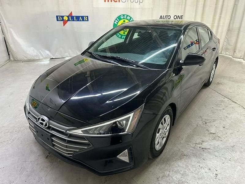 2019 HYUNDAI Elantra